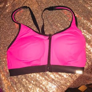 32c Victoria secret sports bra